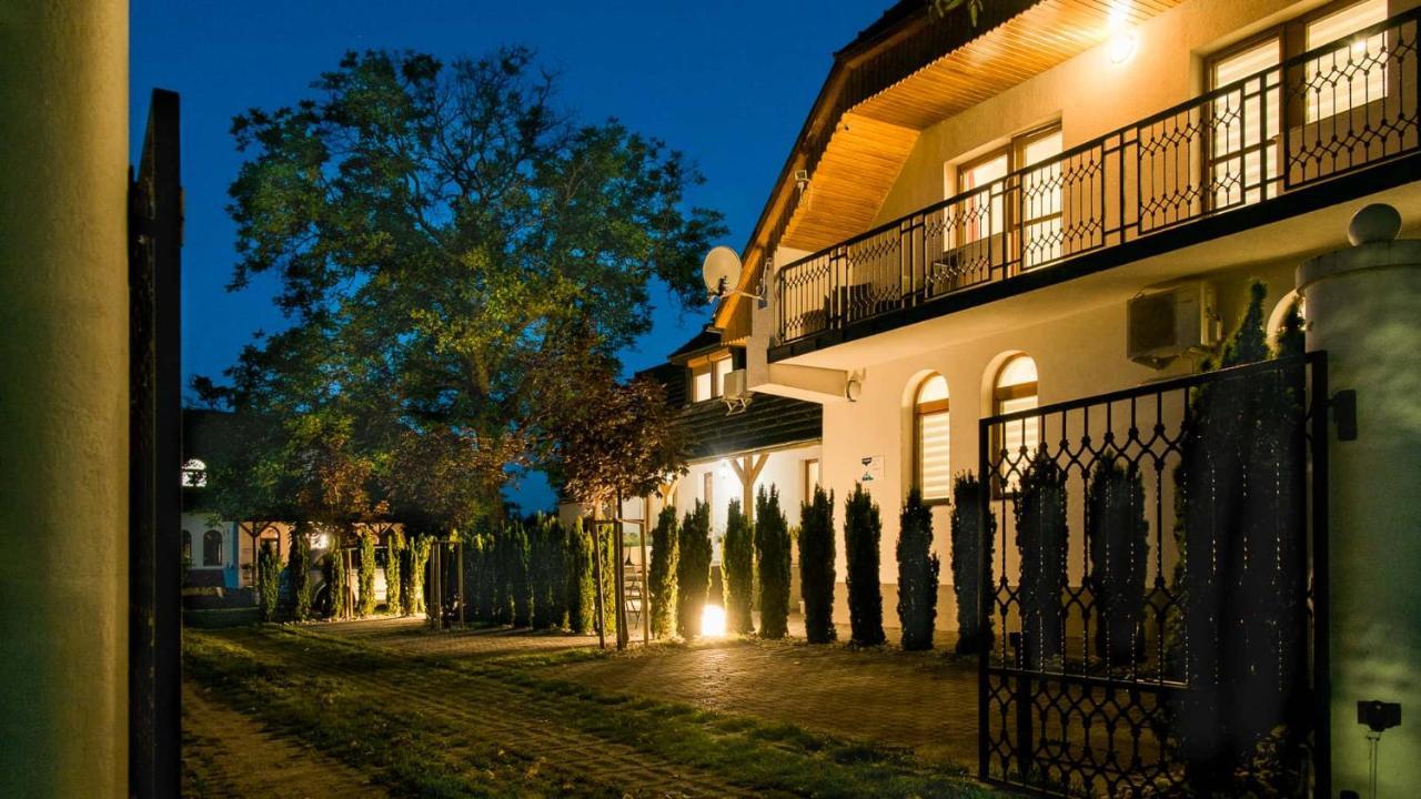 Diofa Apartman Keszthely Exterior foto